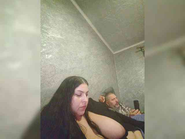 Cleopatra1990 webcam