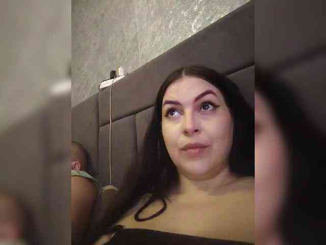 Cleopatra1990 webcam