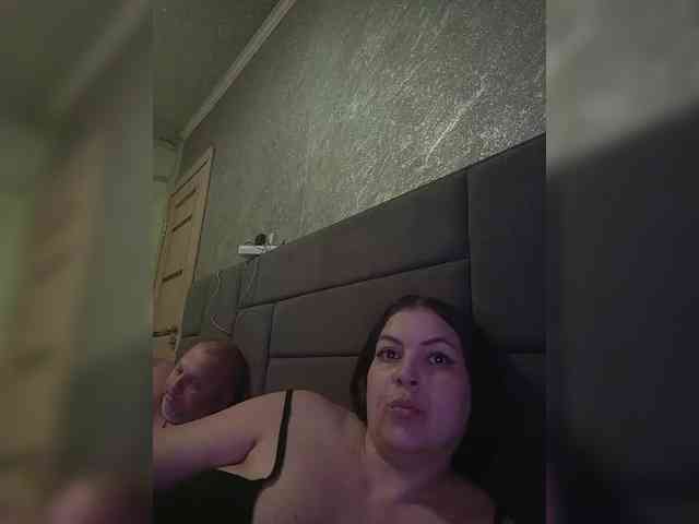 Cleopatra1990 webcam