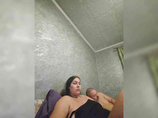 Cleopatra1990 webcam