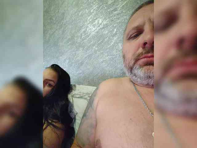 Cleopatra1990 webcam