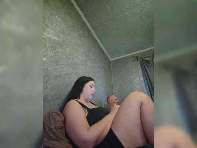 Cleopatra1990 webcam