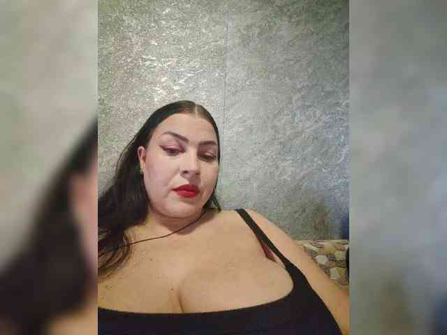 Cleopatra1990 webcam