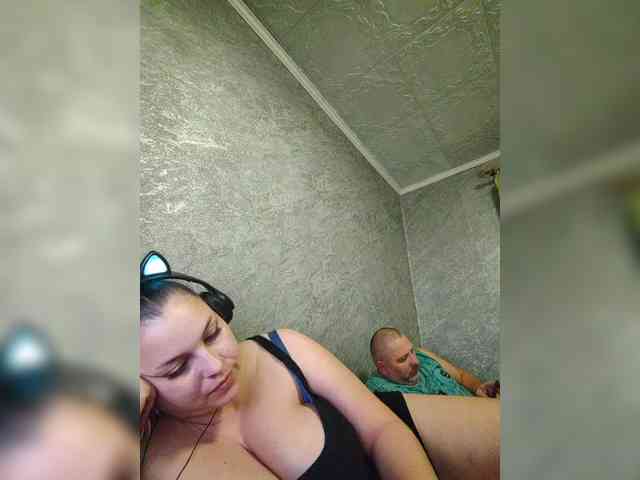 Cleopatra1990 webcam