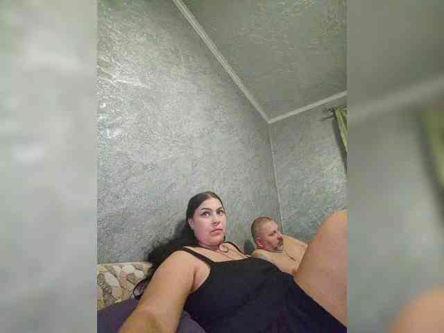 Cleopatra1990 webcam