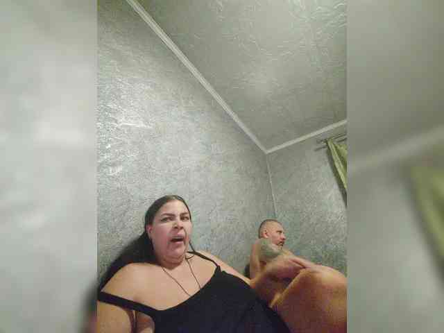 Cleopatra1990 webcam