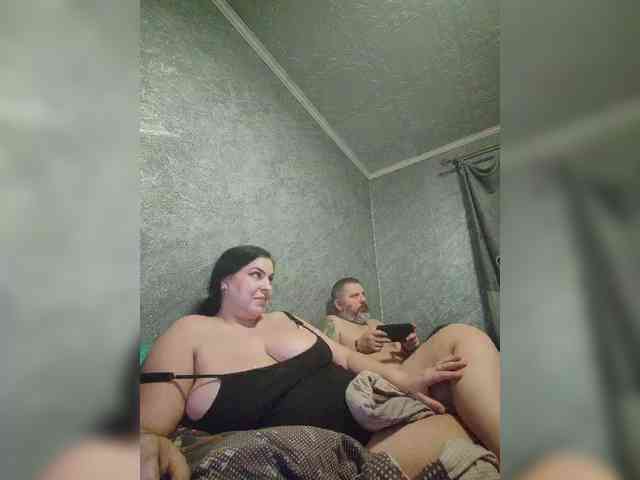 Cleopatra1990 webcam