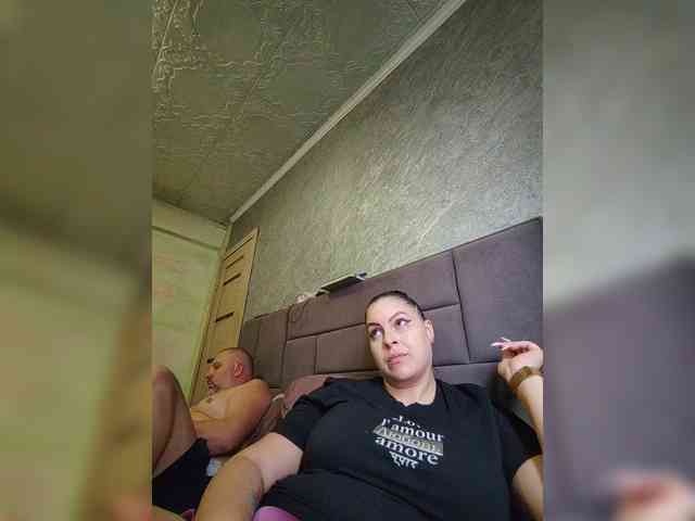 Cleopatra1990 webcam