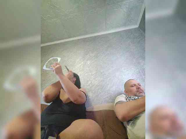 Cleopatra1990 webcam