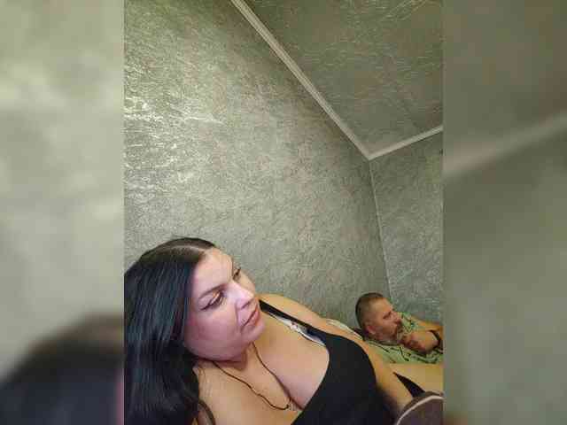 Cleopatra1990 webcam