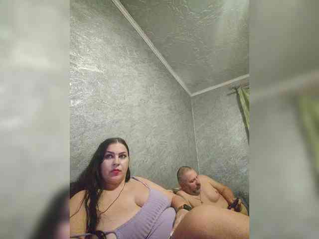 Cleopatra1990 webcam