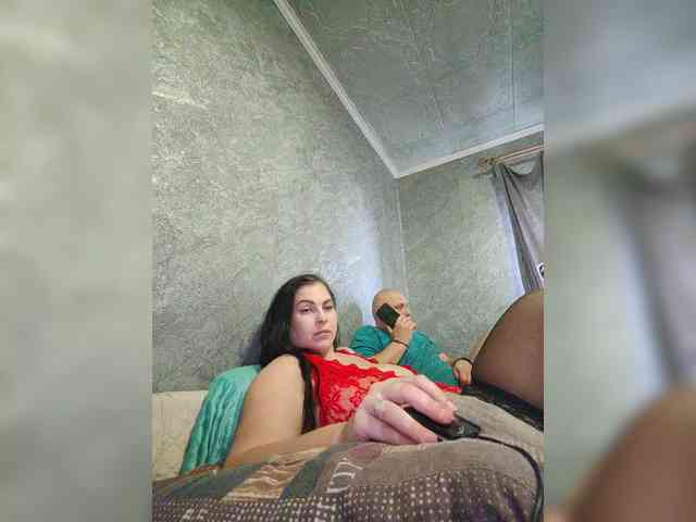 Cleopatra1990 webcam