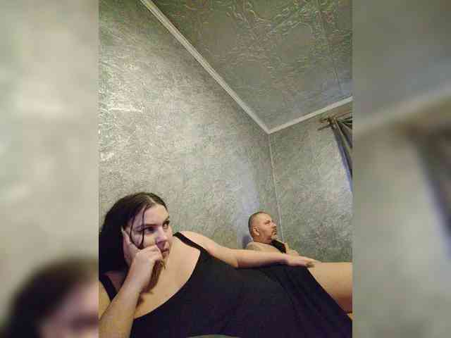 Cleopatra1990 webcam