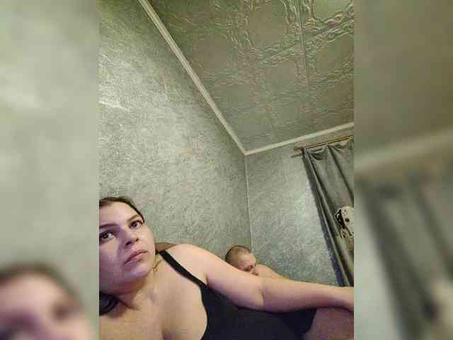 Cleopatra1990 webcam