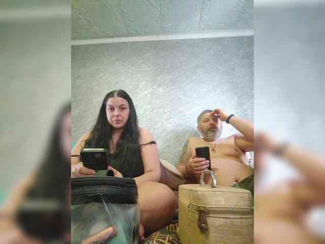 Cleopatra1990 webcam