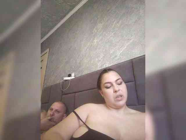 Cleopatra1990 webcam