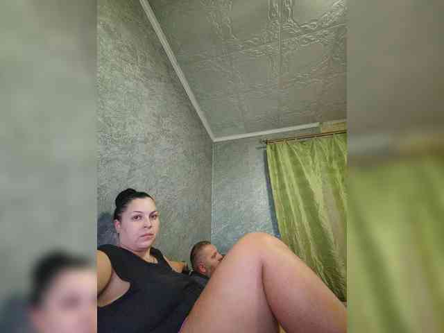 Cleopatra1990 webcam