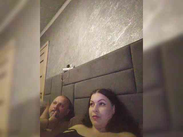 Cleopatra1990 webcam