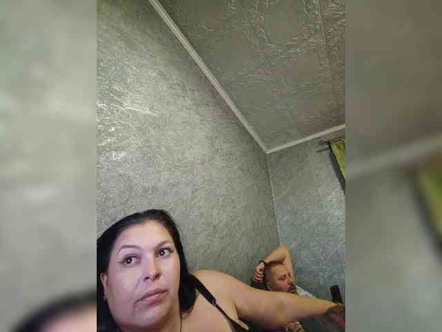 Cleopatra1990 webcam