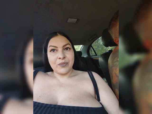 Cleopatra1990 webcam