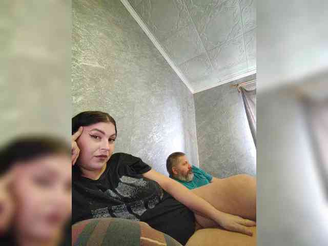 Cleopatra1990 webcam