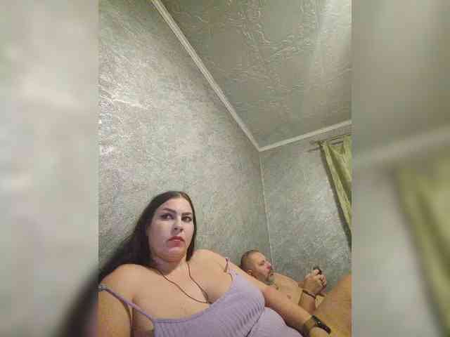 Cleopatra1990 webcam