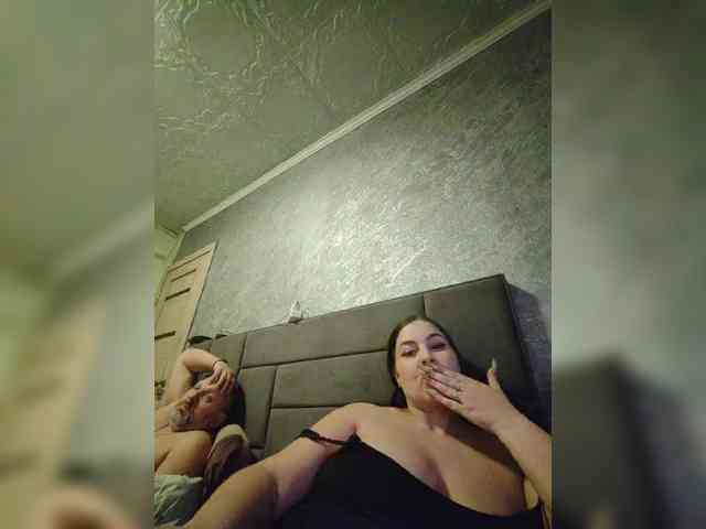 Cleopatra1990 webcam