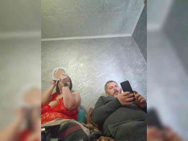 Cleopatra1990 webcam