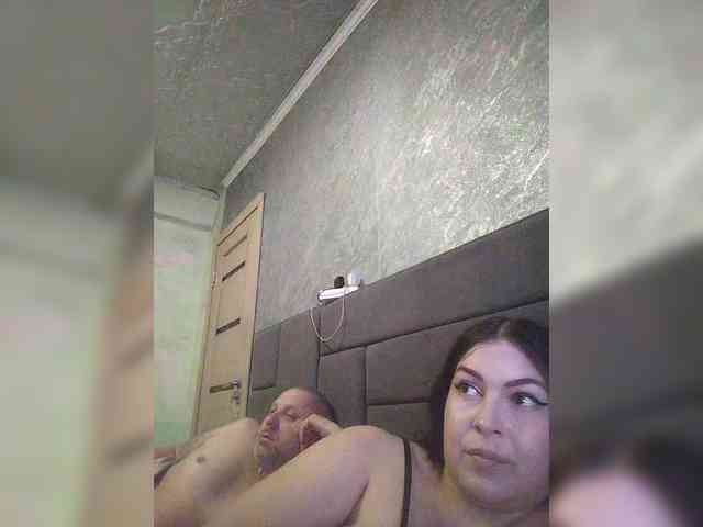 Cleopatra1990 webcam