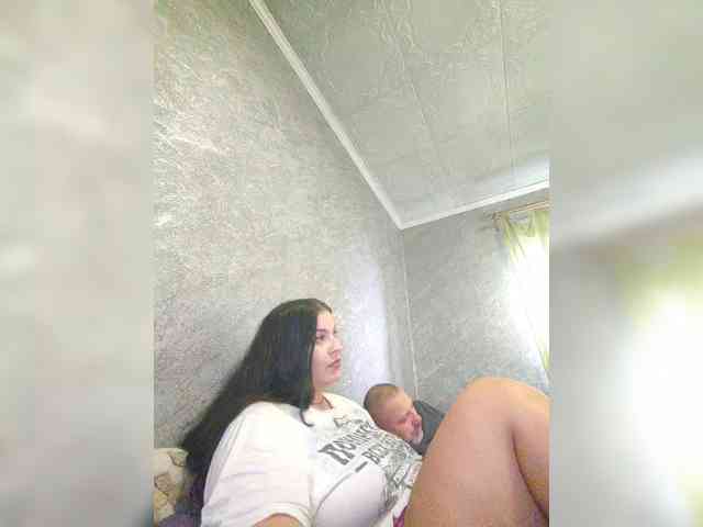 Cleopatra1990 webcam