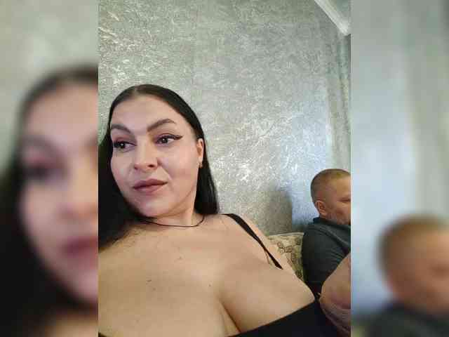 Cleopatra1990 webcam