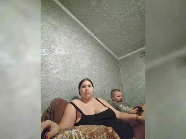 Cleopatra1990 webcam