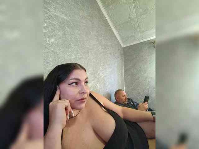 Cleopatra1990 webcam