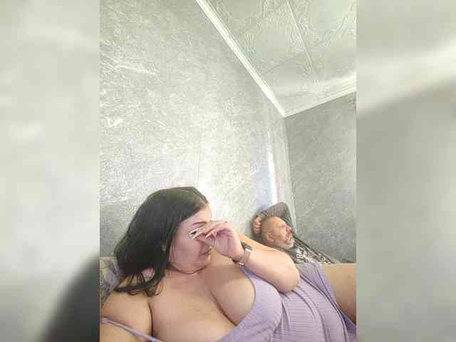 Cleopatra1990 webcam