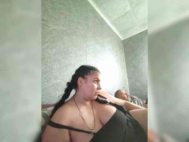 Cleopatra1990 webcam