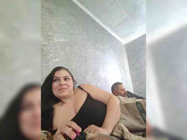 Cleopatra1990 webcam