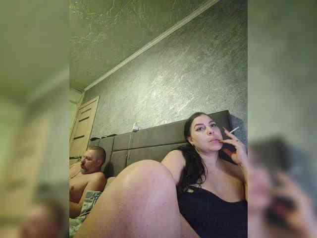 Cleopatra1990 webcam