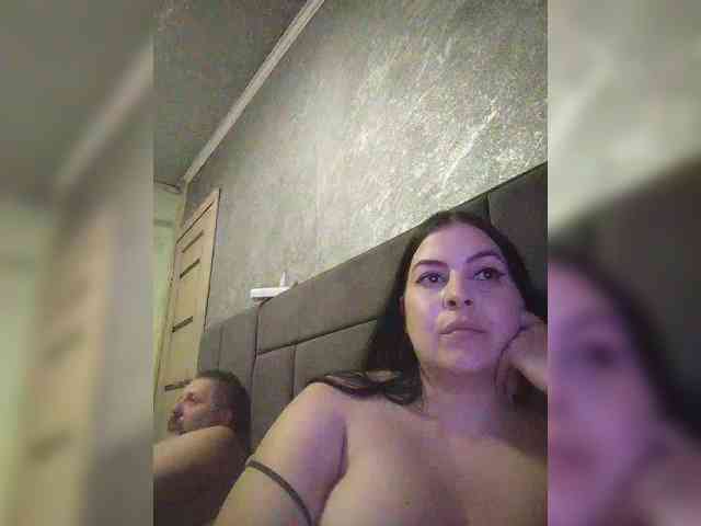 Cleopatra1990 webcam