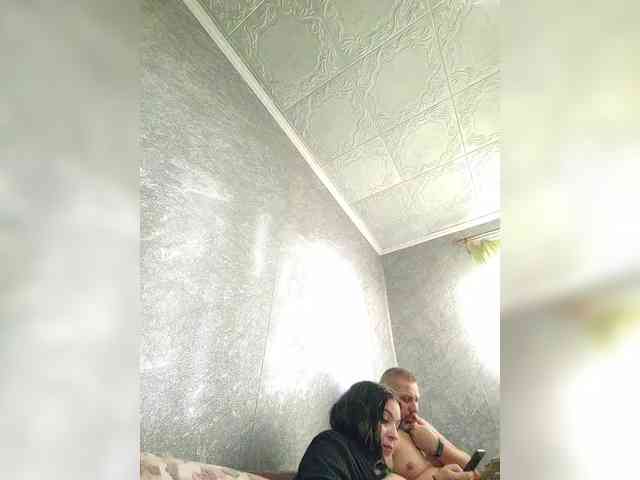 Cleopatra1990 webcam