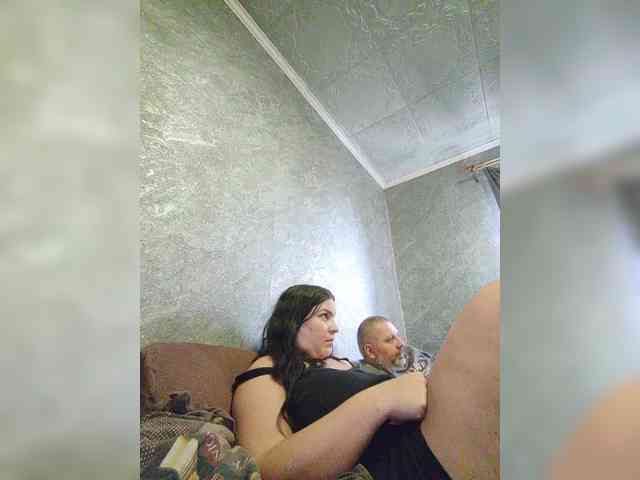 Cleopatra1990 webcam