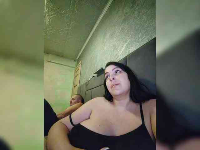 Cleopatra1990 webcam