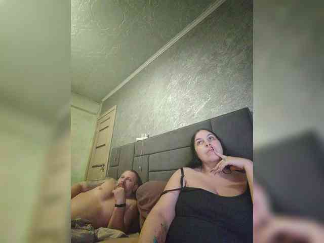 Cleopatra1990 webcam