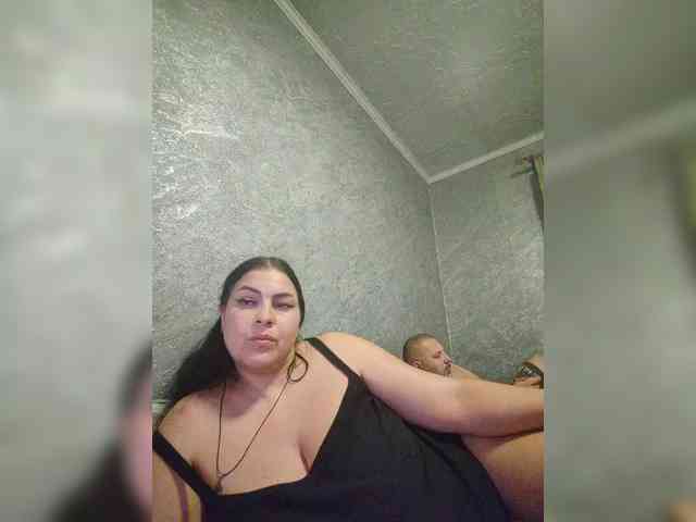 Cleopatra1990 webcam