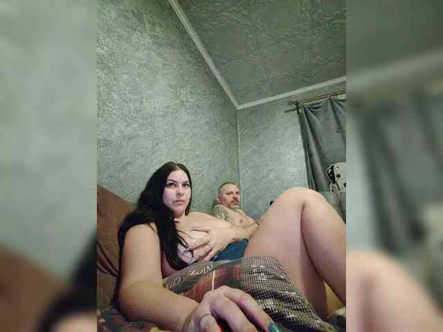 Cleopatra1990 webcam