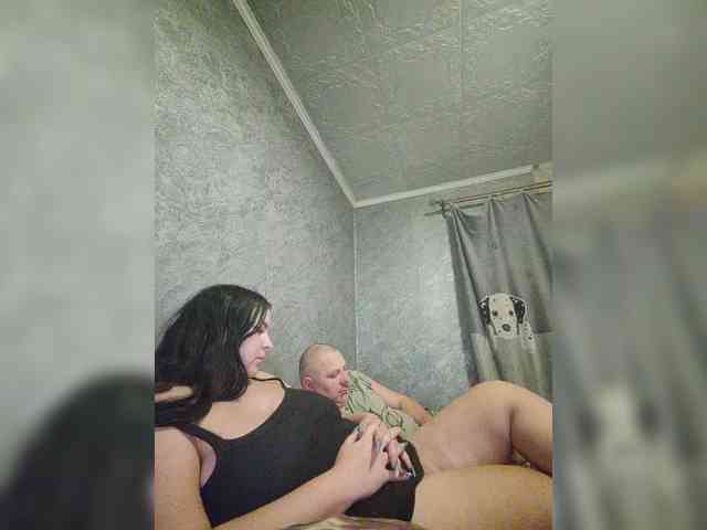 Cleopatra1990 webcam