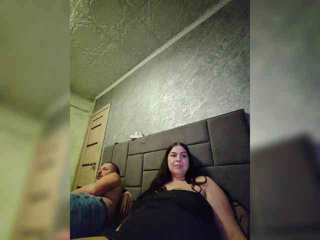 Cleopatra1990 webcam