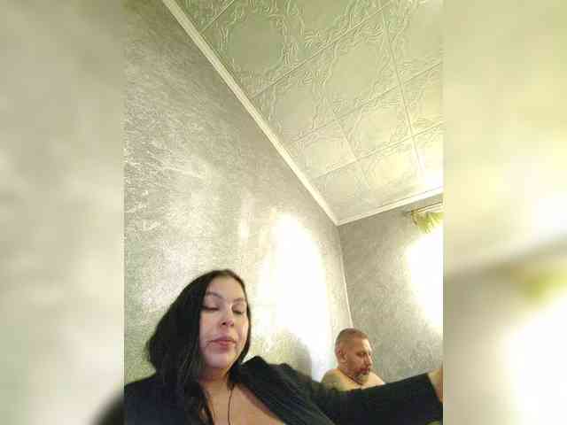 Cleopatra1990 webcam