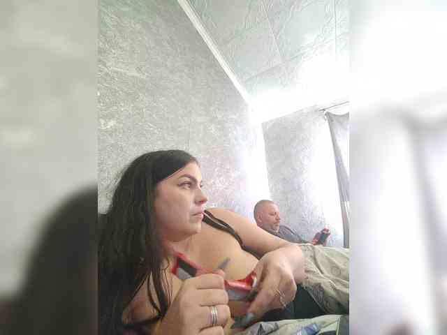 Cleopatra1990 webcam