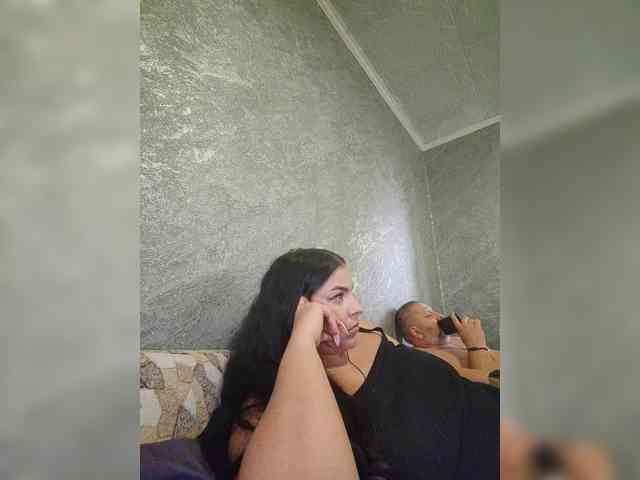 Cleopatra1990 webcam