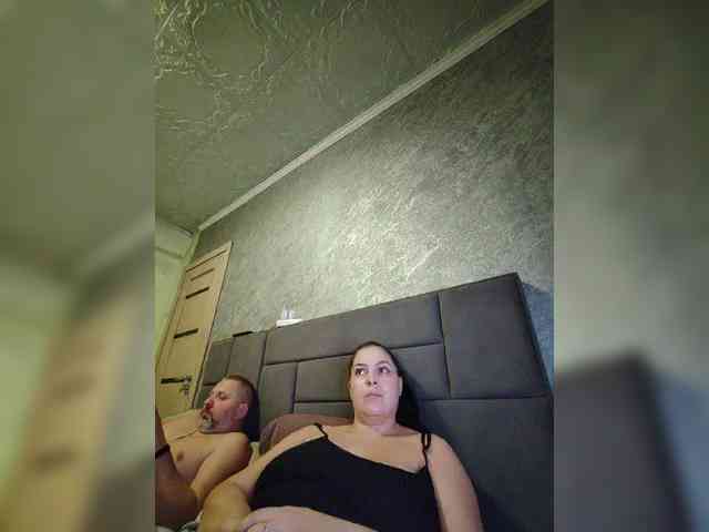 Cleopatra1990 webcam